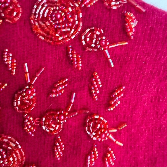 Vintage Wool Angora Hand beaded Raspberry Pink Cardigan NWT M - Picture 4 of 7